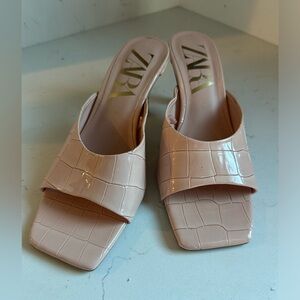 Zara kitten heels in‎ pink sz 7.5